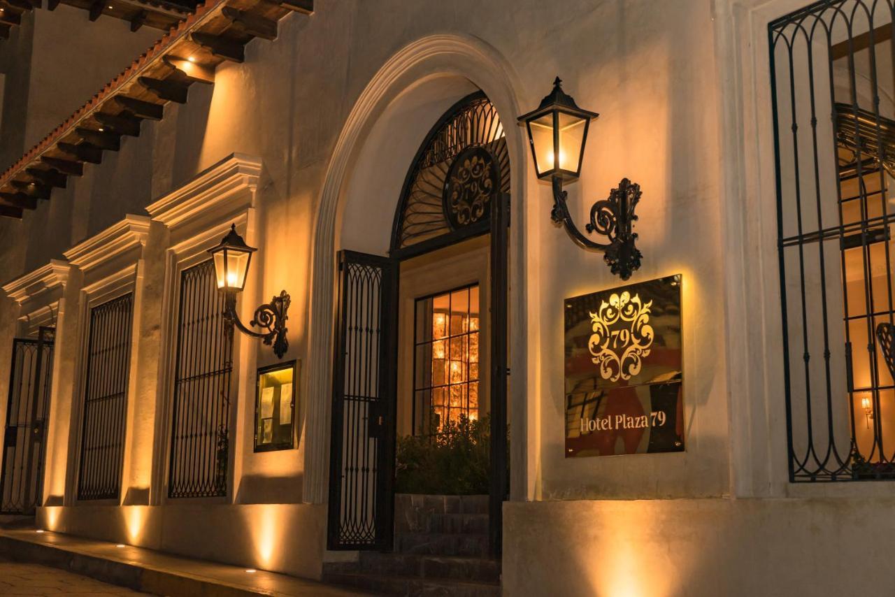 Hotel Plaza 79 San Cristobal de las Casas Bagian luar foto